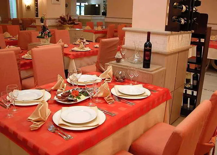 Mountain Paradise Next To Sunrise 4* בנסקו