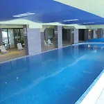 Mountain Paradise Next To Sunrise 4*