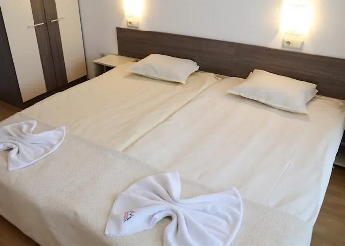 Апарт-готель Mountain Paradise Next To Sunrise 4*