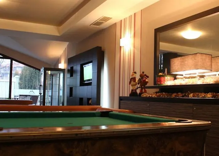 Mountain Paradise Next To Sunrise Бансько