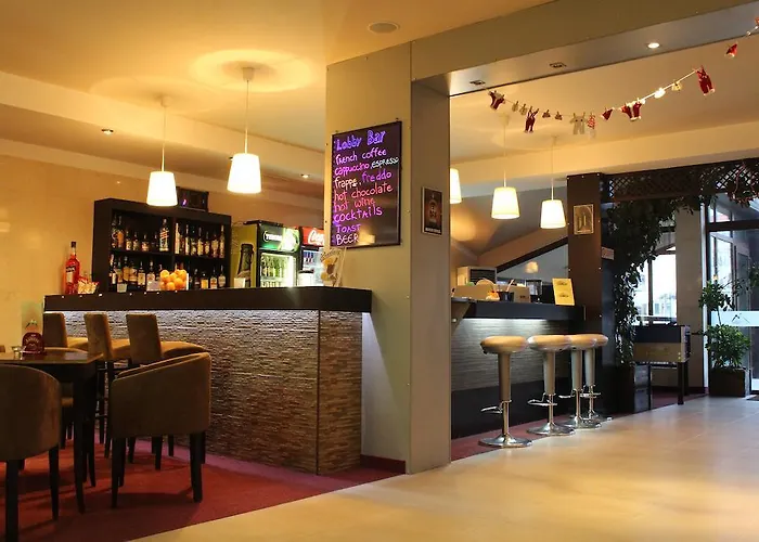 Mountain Paradise Next To Sunrise Бансько