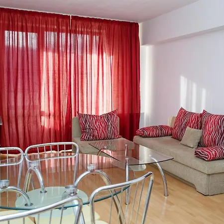 Hotel apartamentowy Mountain Paradise Next To Sunrise