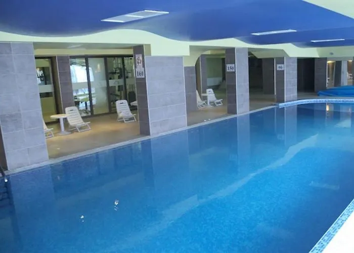 Aparthotel Mountain Paradise Next To Sunrise 4*