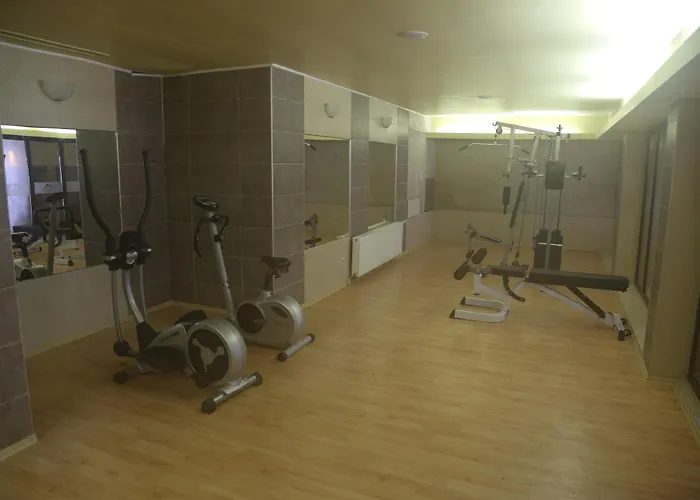 Mountain Paradise Next To Sunrise Apart Otel Bansko