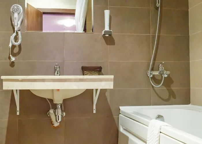 Mountain Paradise Next To Sunrise Aparthotel Bansko